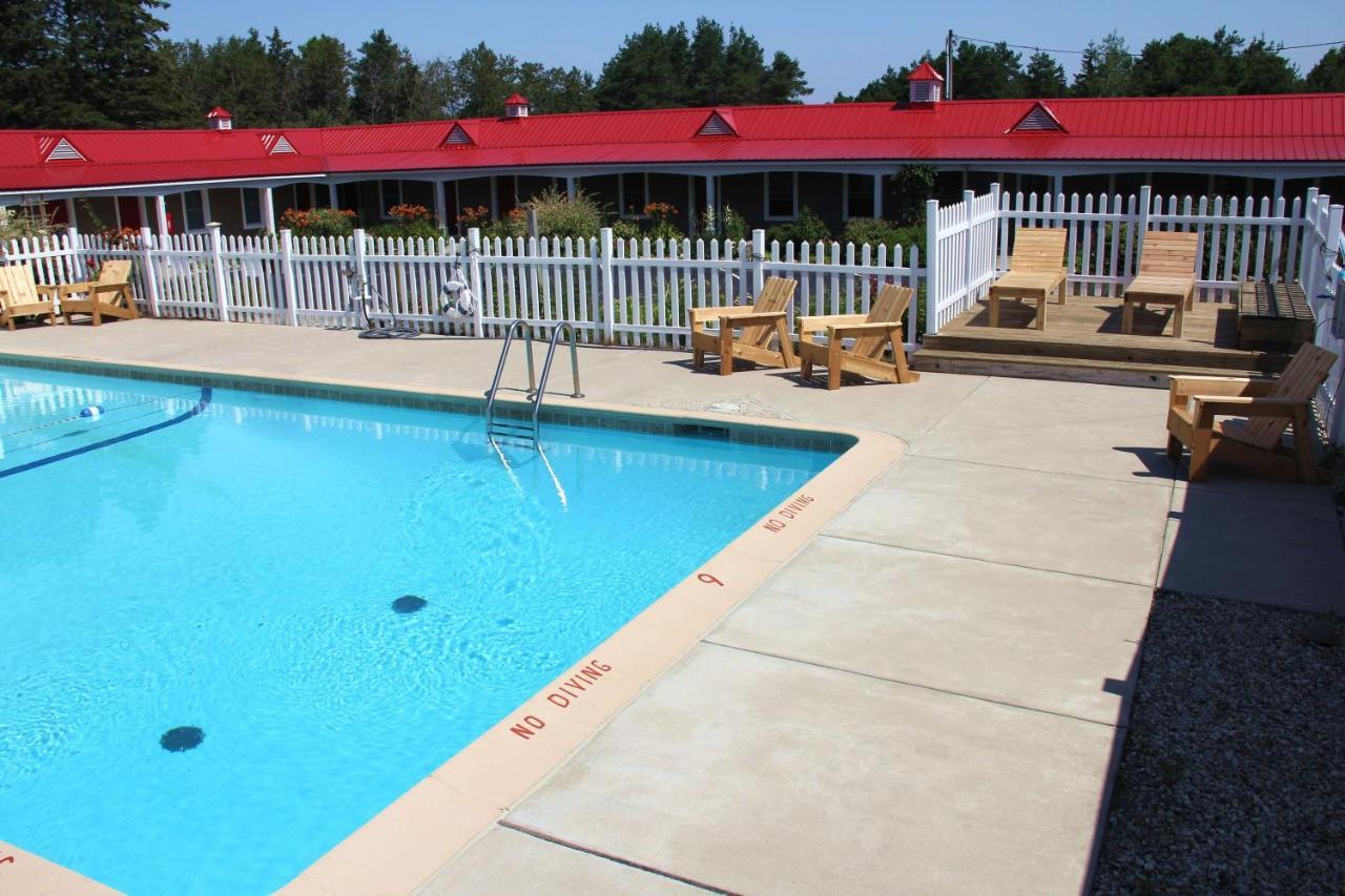 מקינאו סיטי Mackinac Lake Trail Motel חדר תמונה